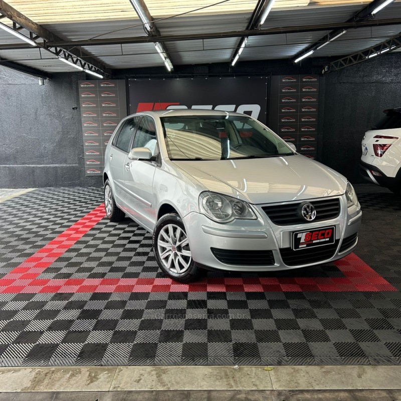 POLO 1.6 MI 8V FLEX 4P MANUAL - 2011 - PASSO FUNDO