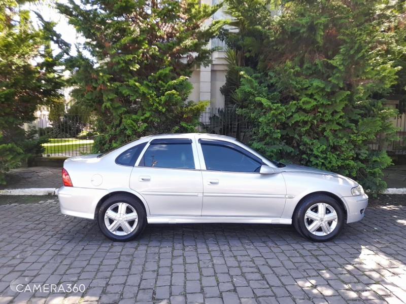 VECTRA 2.0 MPFI EXPRESSION 8V FLEX 4P MANUAL - 2005 - FARROUPILHA