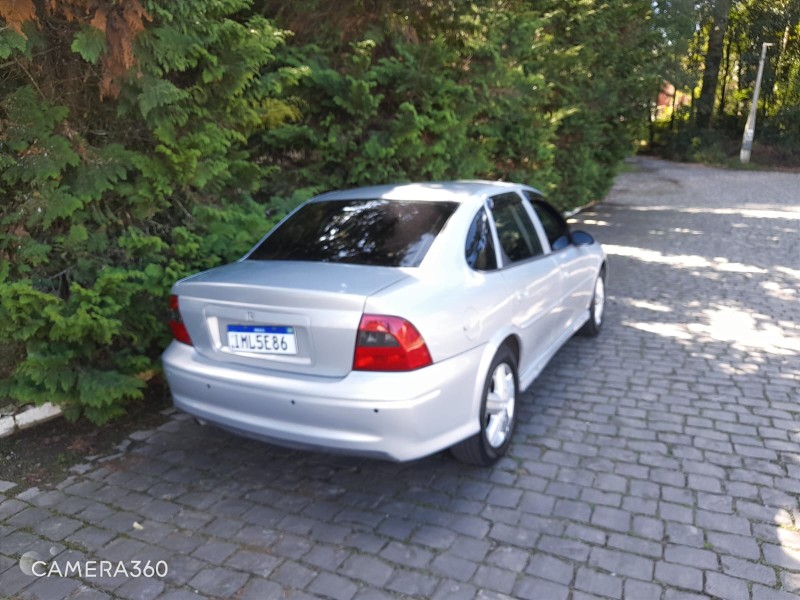 VECTRA 2.0 MPFI EXPRESSION 8V FLEX 4P MANUAL - 2005 - FARROUPILHA