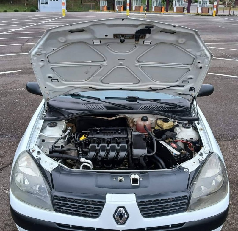 CLIO 1.0 AUTHENTIQUE SEDAN 16V GASOLINA 4P MANUAL - 2003 - CAXIAS DO SUL