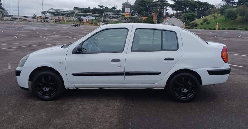 CLIO 1.0 AUTHENTIQUE SEDAN 16V GASOLINA 4P MANUAL - 2003 - CAXIAS DO SUL