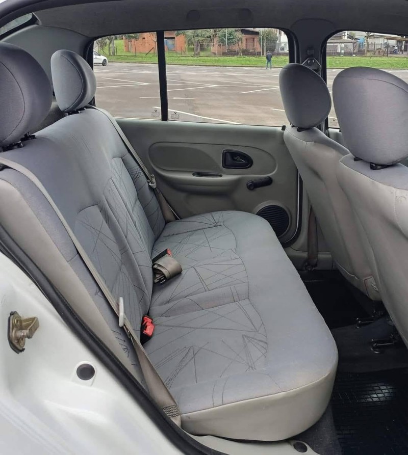 CLIO 1.0 AUTHENTIQUE SEDAN 16V GASOLINA 4P MANUAL - 2003 - CAXIAS DO SUL