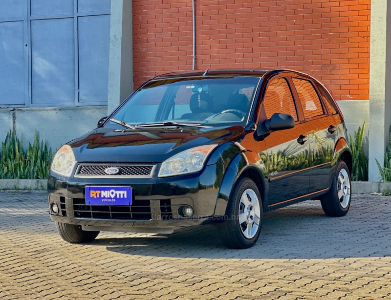 FIESTA 1.6 ROCAM 8V FLEX 4P MANUAL - 2010 - MUçUM