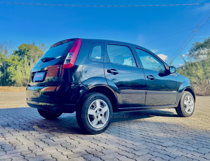 FIESTA 1.6 ROCAM 8V FLEX 4P MANUAL - 2010 - MUçUM