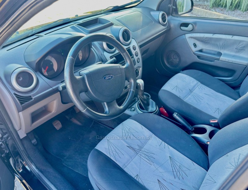 FIESTA 1.6 ROCAM 8V FLEX 4P MANUAL - 2010 - MUçUM