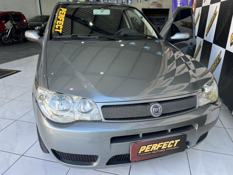 PALIO 1.0 MPI ELX 8V FLEX 4P MANUAL - 2005 - PORTãO