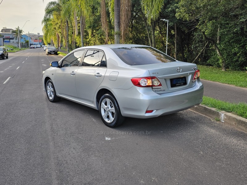 COROLLA 2.0 XEI 16V FLEX 4P AUTOMÁTICO - 2013 - CAMPO BOM