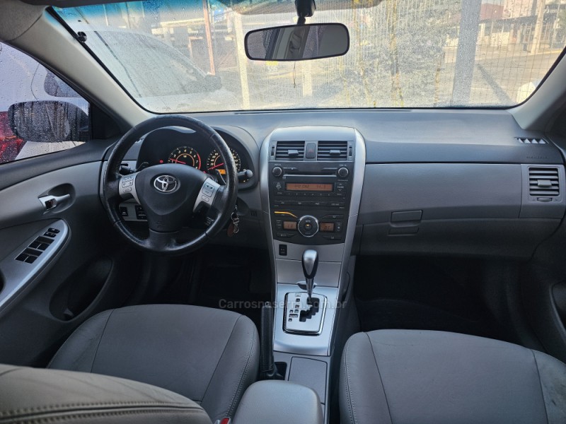 COROLLA 2.0 XEI 16V FLEX 4P AUTOMÁTICO - 2013 - CAMPO BOM