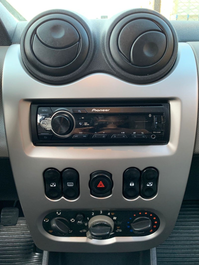 SANDERO 1.6 EXPRESSION 16V FLEX 4P MANUAL - 2009 - CAXIAS DO SUL