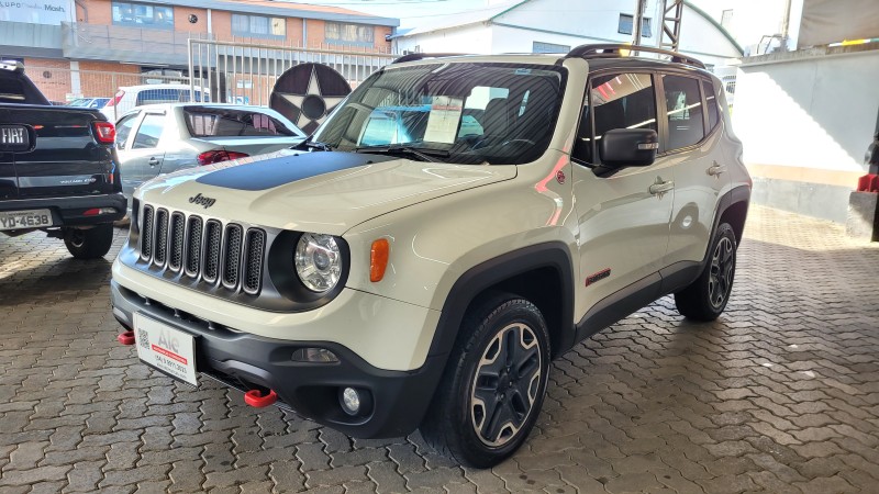 RENEGADE 2.0 16V TURBO DIESEL TRAILHAWK 4P 4X4 AUTOMÁTICO