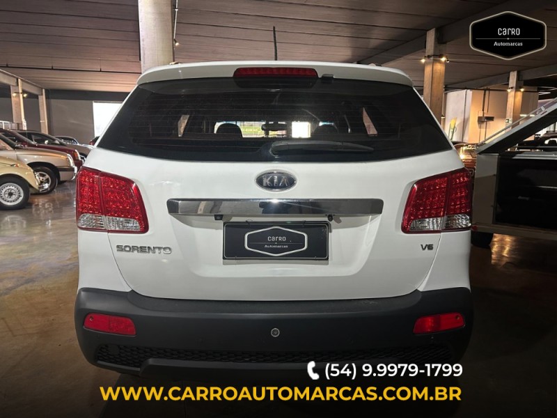 SORENTO 3.5 S.670 V6 4X2 24V GASOLINA 4P AUTOMÁTICO - 2012 - CAXIAS DO SUL