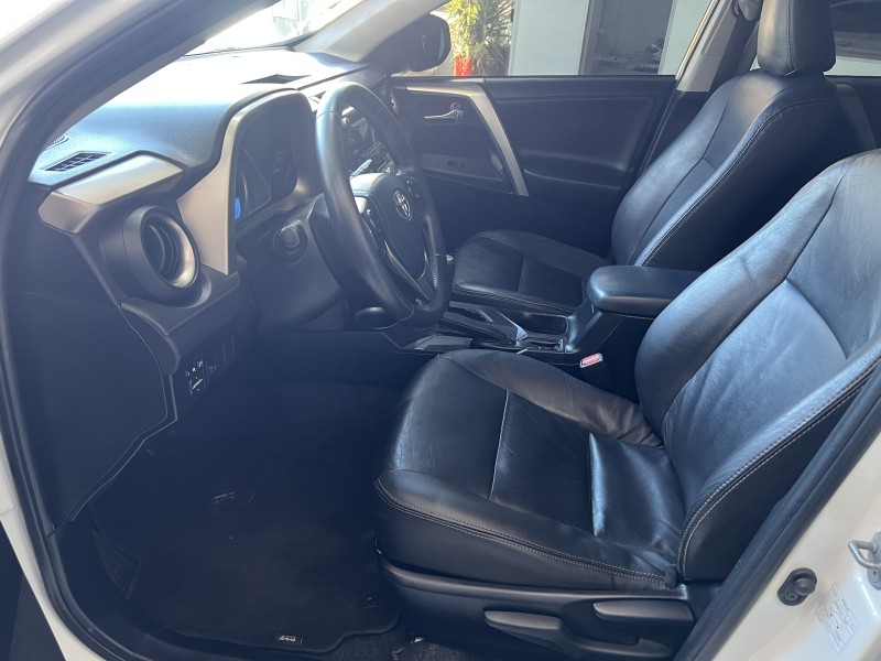 RAV4 2.0 4X2 16V GASOLINA 4P AUTOMÁTICO - 2014 - PORTãO