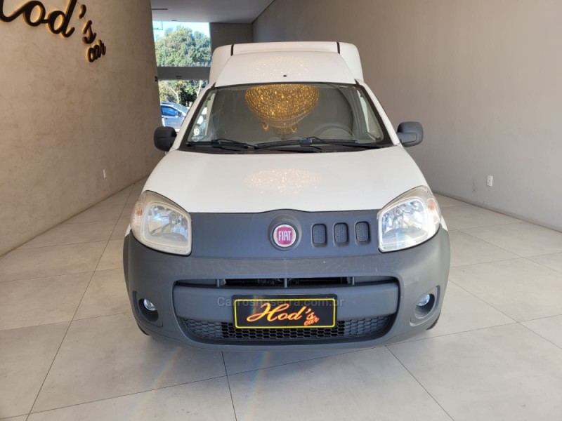 FIORINO 1.4 MPI FURGÃO 8V FLEX 2P MANUAL - 2017 - CANELA