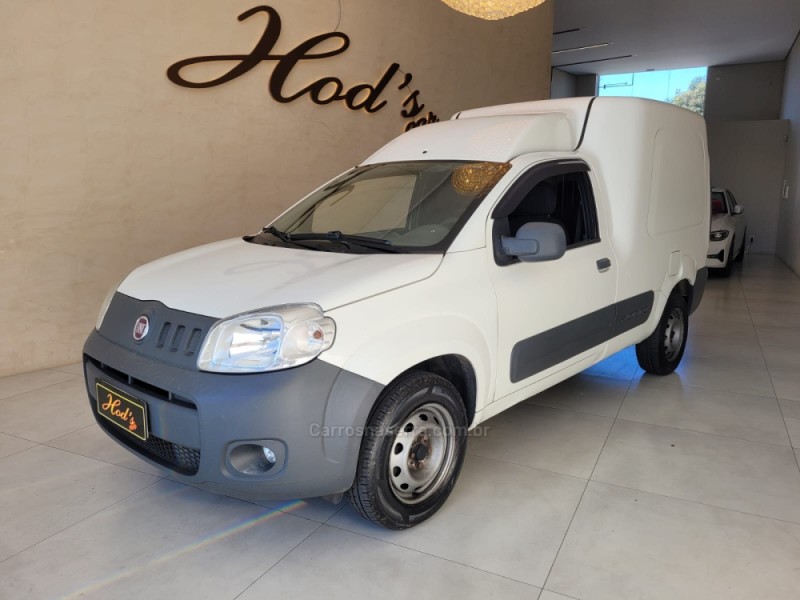 FIORINO 1.4 MPI FURGÃO 8V FLEX 2P MANUAL - 2017 - CANELA