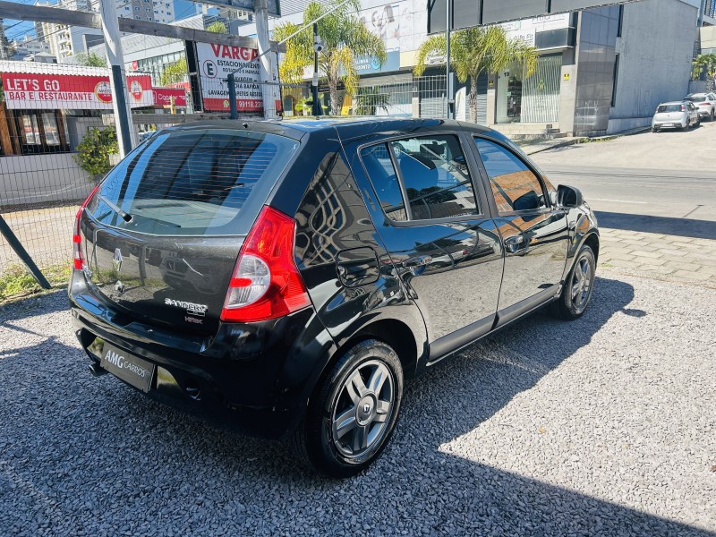 SANDERO 1.6 VIBE 8V FLEX 4P MANUAL - 2010 - CAXIAS DO SUL