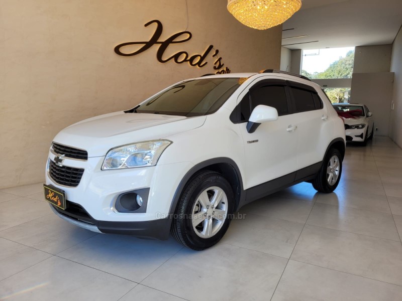 TRACKER 1.8 MPFI FREERIDE 4X2 16V FLEX 4P MANUAL - 2014 - CANELA