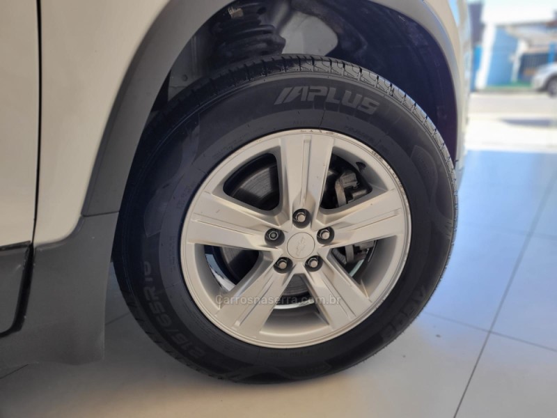 TRACKER 1.8 MPFI FREERIDE 4X2 16V FLEX 4P MANUAL - 2014 - CANELA