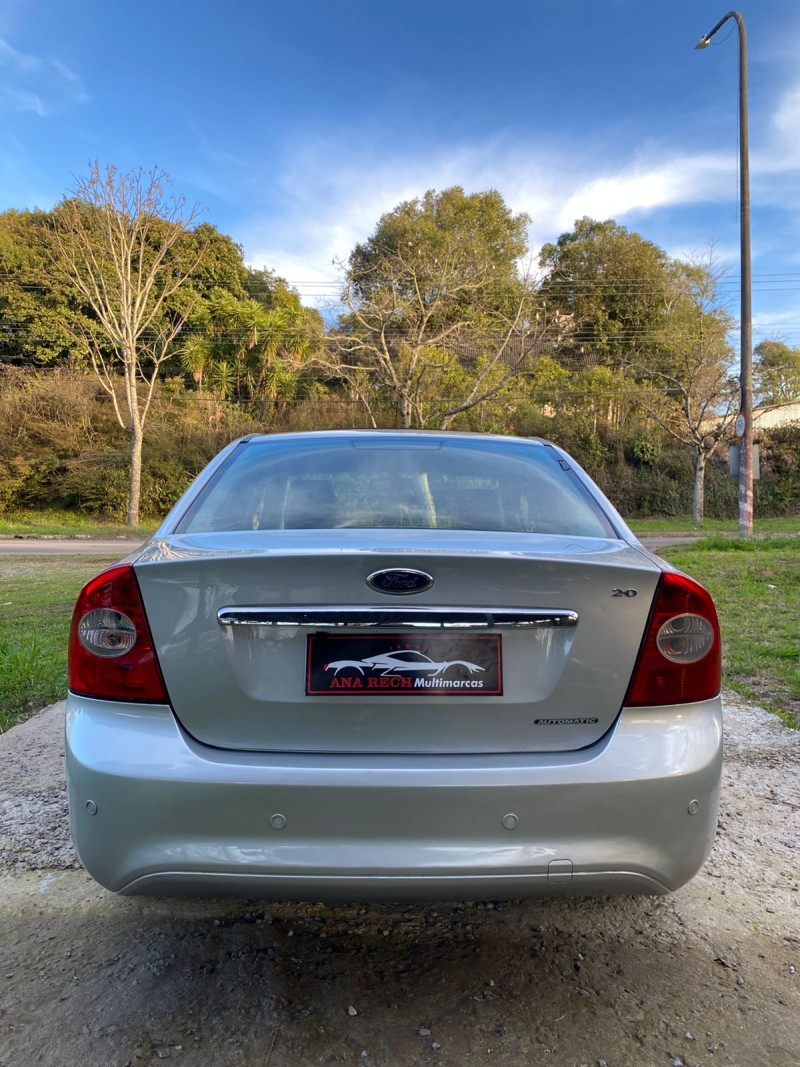 FOCUS 2.0 TITANIUM 16V FLEX 4P AUTOMÁTICO - 2011 - CAXIAS DO SUL