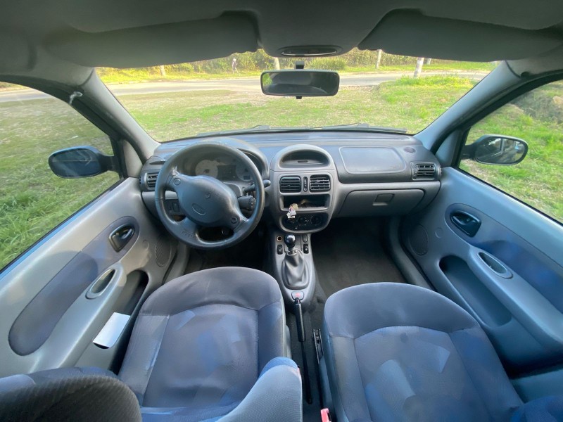 CLIO 1.0 RT 16V GASOLINA 4P MANUAL - 2003 - CAXIAS DO SUL