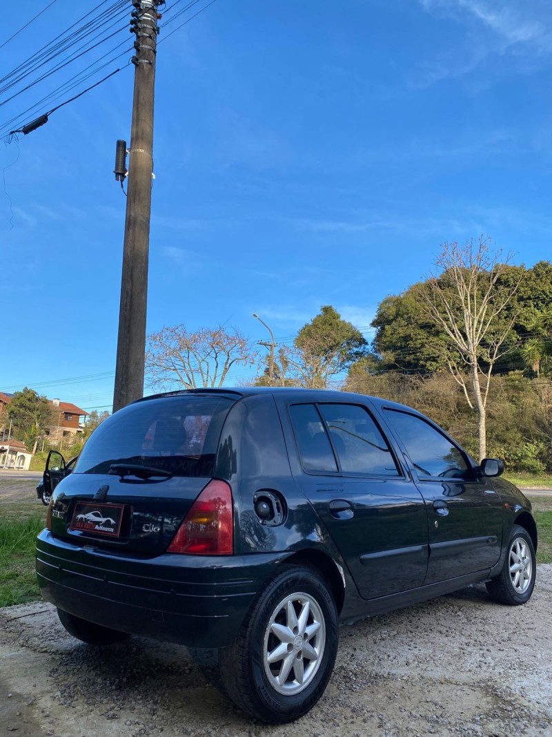 CLIO 1.0 RT 16V GASOLINA 4P MANUAL - 2003 - CAXIAS DO SUL