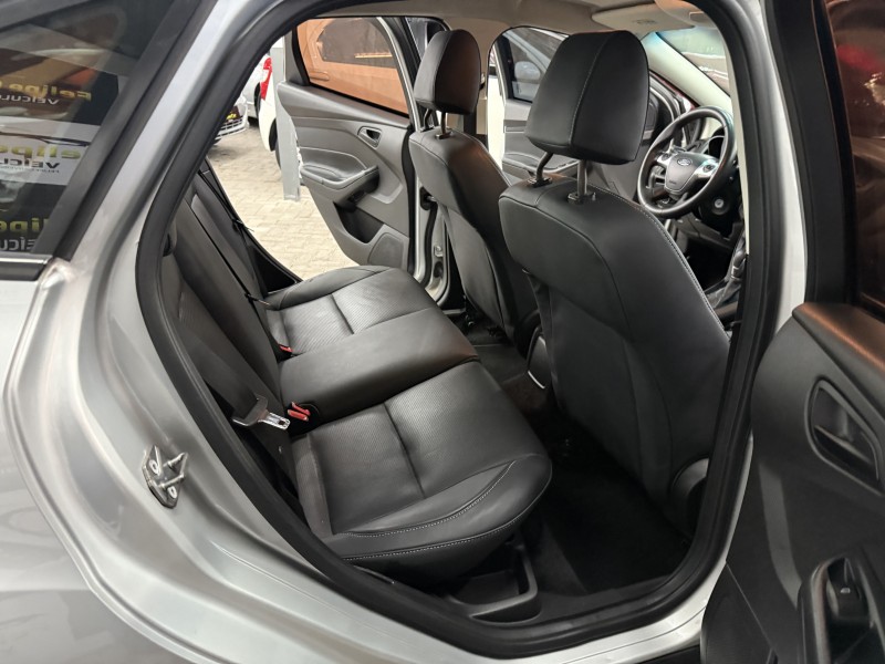 FOCUS 2.0 SE PLUS SEDAN 16V FLEX 4P AUTOMÁTICO - 2014 - CAXIAS DO SUL