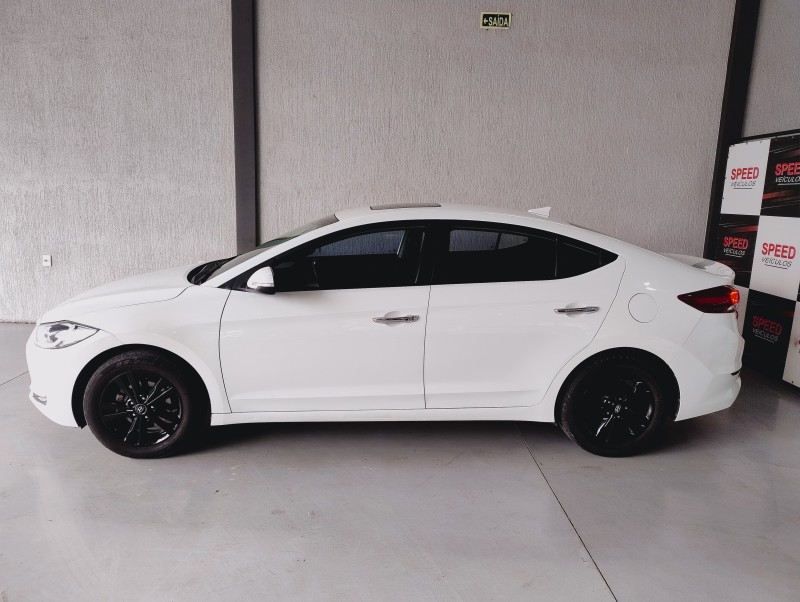 ELANTRA 2.0 SPECIAL EDITION 16V FLEX 4P AUTOMÁTICO - 2017 - SãO SEBASTIãO DO CAí