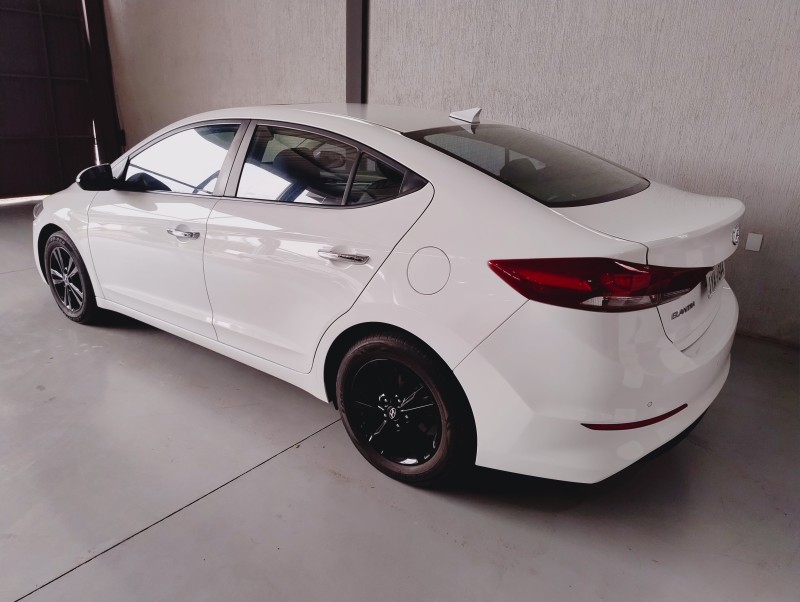 ELANTRA 2.0 SPECIAL EDITION 16V FLEX 4P AUTOMÁTICO - 2017 - SãO SEBASTIãO DO CAí