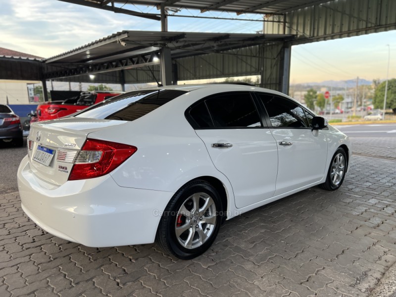 CIVIC 2.0 EXR 16V FLEX 4P AUTOMÁTICO - 2014 - BOM PRINCíPIO