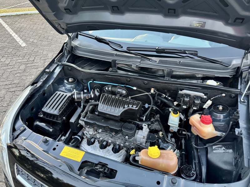 AGILE 1.4 MPFI LTZ 8V FLEX 4P MANUAL - 2011 - CAXIAS DO SUL