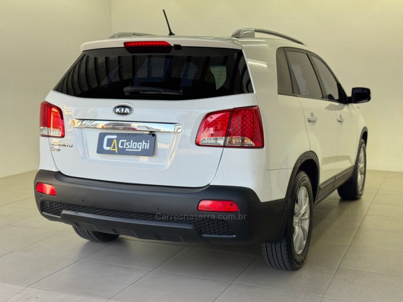 SORENTO 2.4 EX2 4X2 16V GASOLINA 4P AUTOMÁTICO - 2012 - CARLOS BARBOSA
