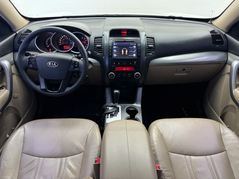 SORENTO 2.4 EX2 4X2 16V GASOLINA 4P AUTOMÁTICO - 2012 - CARLOS BARBOSA