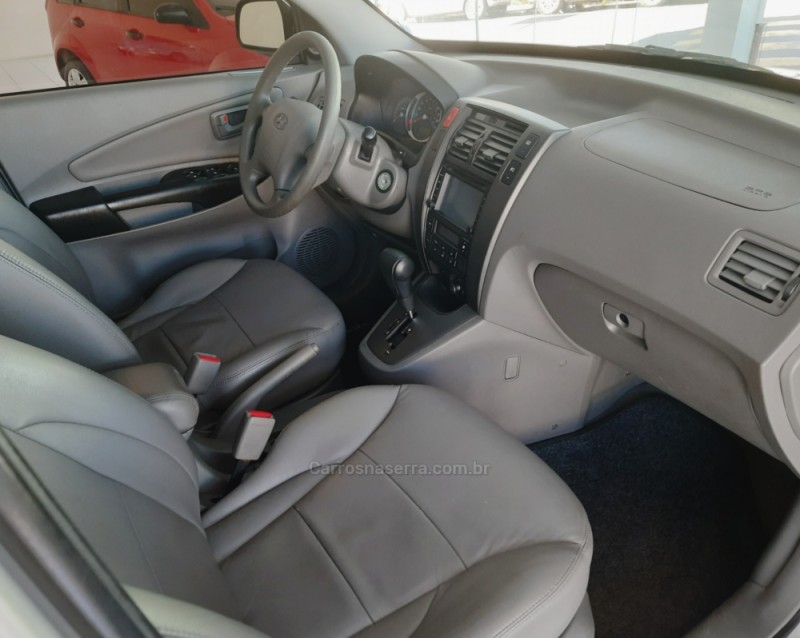 TUCSON 2.0 MPFI GLS 16V 143CV 2WD FLEX 4P AUTOMÁTICO - 2015 - GARIBALDI