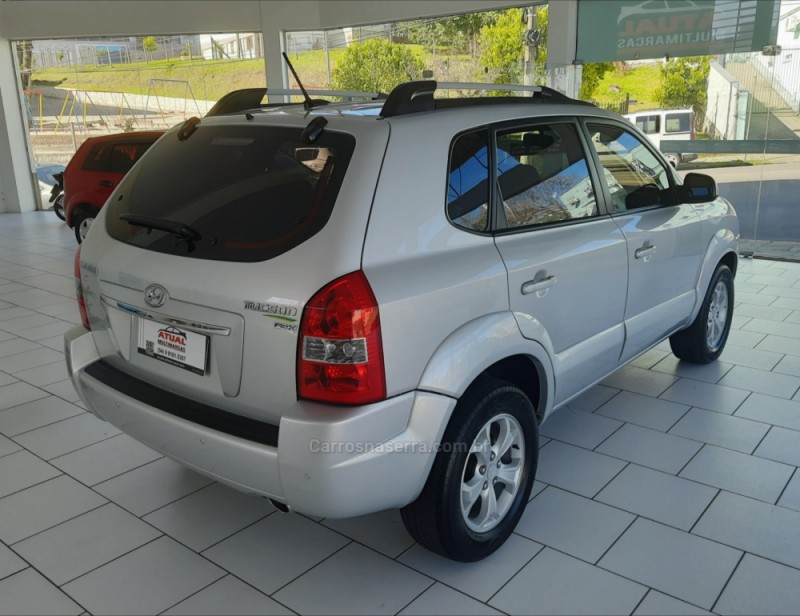 TUCSON 2.0 MPFI GLS 16V 143CV 2WD FLEX 4P AUTOMÁTICO - 2015 - GARIBALDI