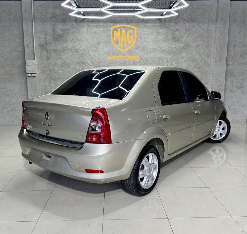 LOGAN 1.6 EXPRESSION 16V FLEX 4P MANUAL - 2012 - CAXIAS DO SUL