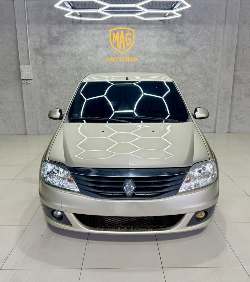 LOGAN 1.6 EXPRESSION 16V FLEX 4P MANUAL - 2012 - CAXIAS DO SUL