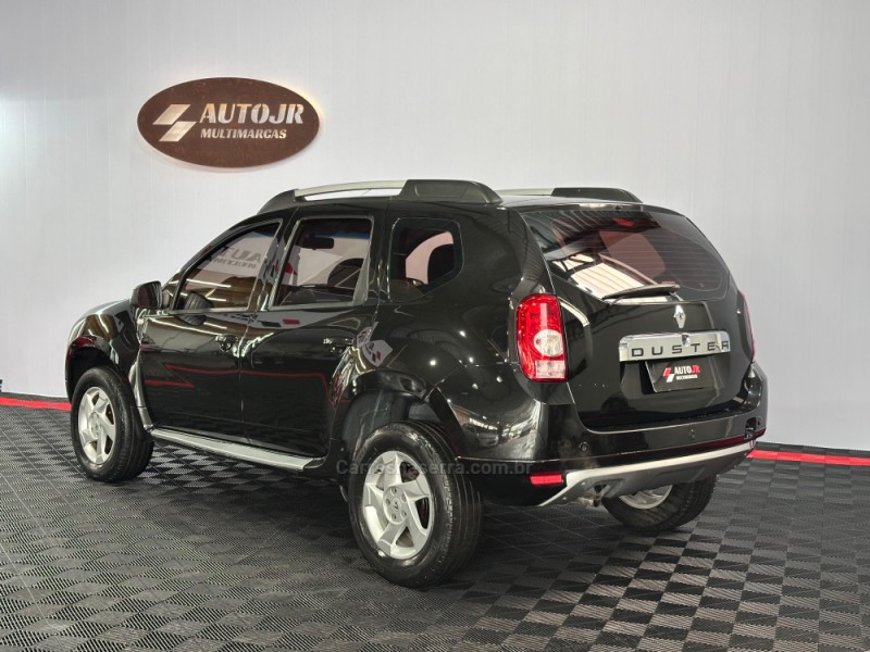 DUSTER 1.6 DYNAMIQUE 4X2 16V FLEX 4P MANUAL - 2013 - VACARIA