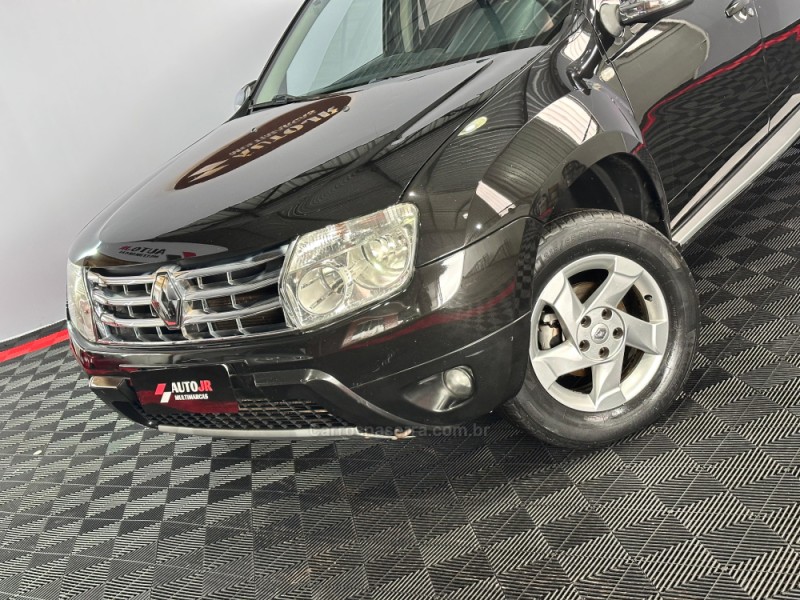 DUSTER 1.6 DYNAMIQUE 4X2 16V FLEX 4P MANUAL - 2013 - VACARIA