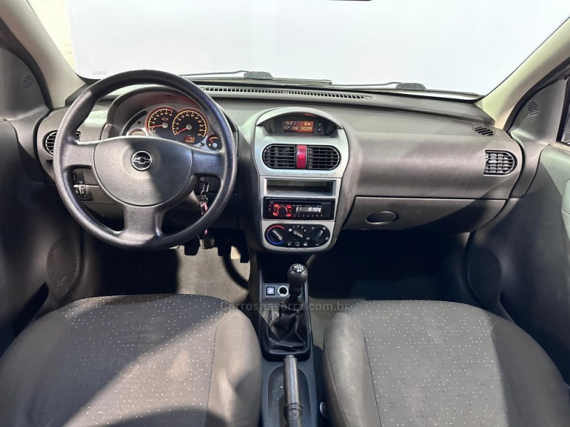 CORSA 1.4 MPFI PREMIUM 8V FLEX 4P MANUAL - 2009 - VACARIA
