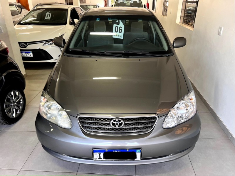 COROLLA 1.6 XLI 16V GASOLINA 4P AUTOMÁTICO - 2006 - CARLOS BARBOSA