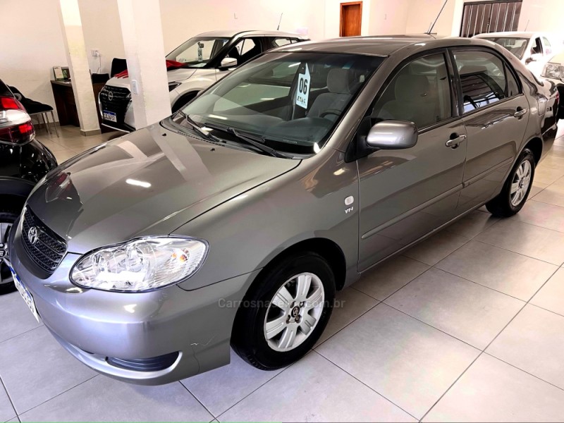 COROLLA 1.6 XLI 16V GASOLINA 4P AUTOMÁTICO