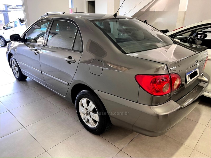 COROLLA 1.6 XLI 16V GASOLINA 4P AUTOMÁTICO - 2006 - CARLOS BARBOSA