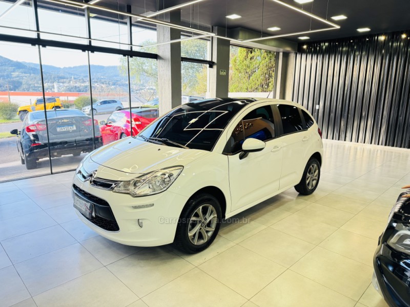C3 1.2 TENDANCE PURE TECH 12V 4P MANUAL - 2017 - DOIS IRMãOS