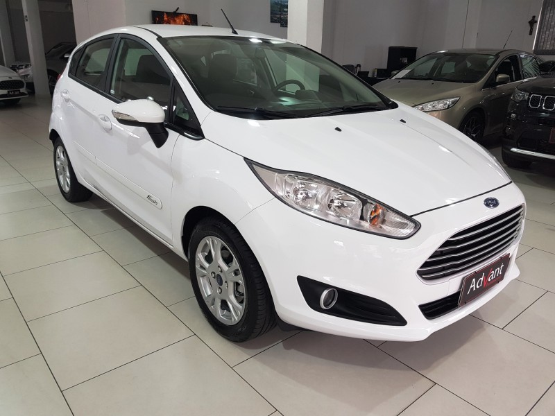 FIESTA 1.6 SE HATCH 16V FLEX 4P AUTOMÁTICO - 2014 - CAXIAS DO SUL