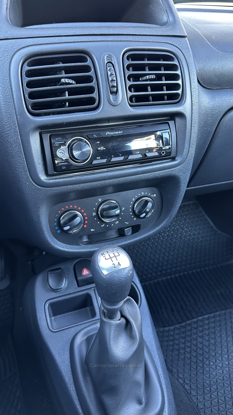CLIO 1.0 EXPRESSION 16V HI-FLEX 4P MANUAL - 2015 - CAXIAS DO SUL