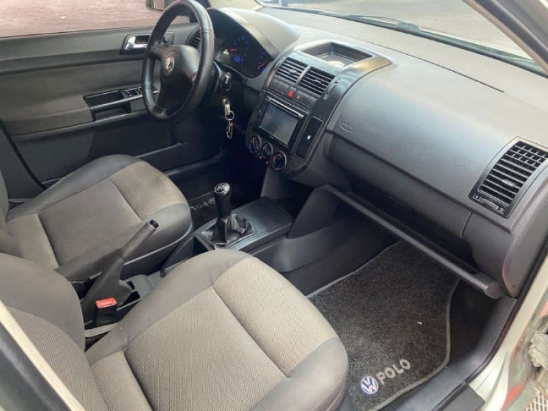POLO SEDAN 1.6 MI 8V FLEX 4P MANUAL - 2007 - CAXIAS DO SUL