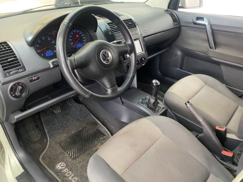 POLO SEDAN 1.6 MI 8V FLEX 4P MANUAL - 2007 - CAXIAS DO SUL