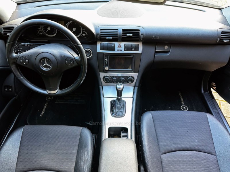 CLC 200 K 1.8 KOMPRESSOR 16V GASOLINA 2P AUTOMATICO - 2010 - TRêS COROAS