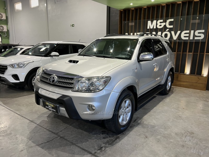 hilux sw4 3.0 srv 4x4 7 lugares 16v turbo intercooler diesel 4p automatico 2009 caxias do sul