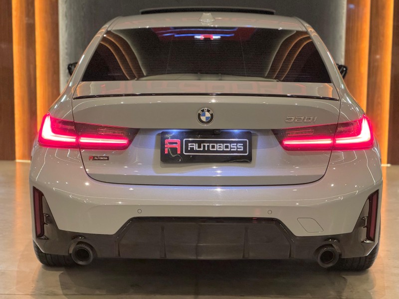 320I 2.0 M SPORT 16V TURBO ACTIVEFLEX 4P AUTOMÁTICO - 2024 - NOVO HAMBURGO