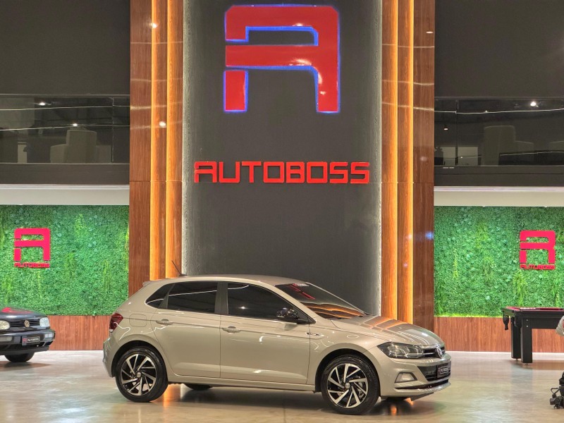 polo 1.0	200 tsi highline automatico  2019 novo hamburgo